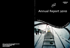 copertina esterna annual rep 2010 black