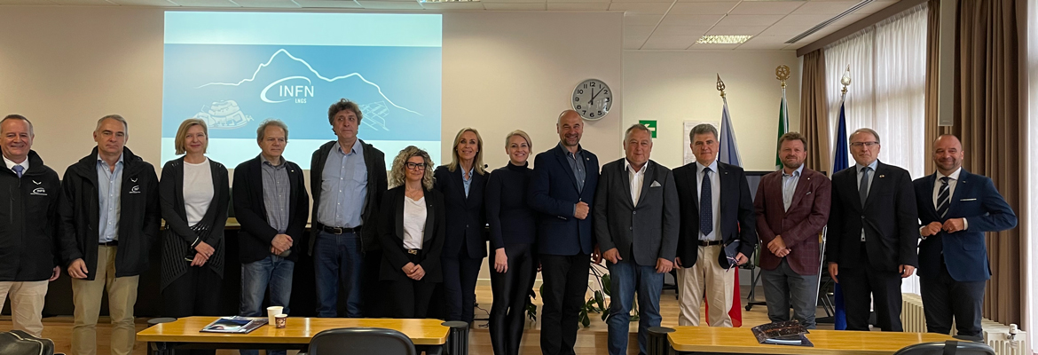 Delegazione dell’Ambasciata della Repubblica Ceca in Italia e della Commissione Economica della Camera dei Deputati della Repubblica Ceca in visita ai Laboratori del Gran Sasso